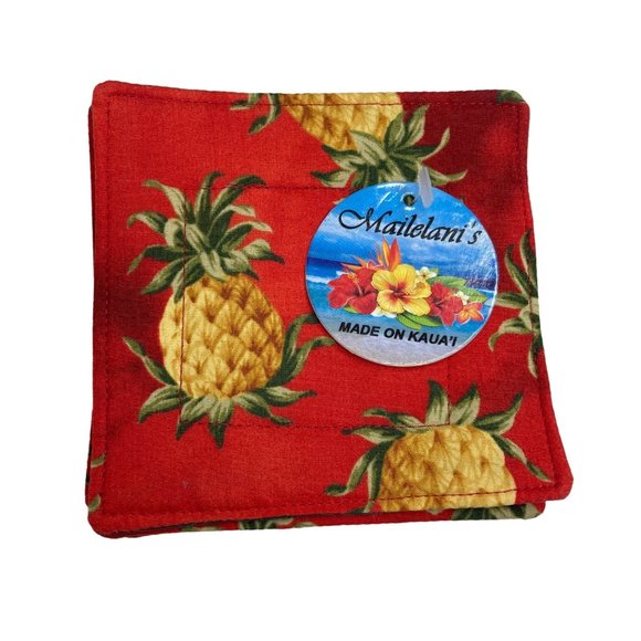Mailelani's Hawaiian Coasters Red Gold Pineapple Print Green Quilted Vintage - Picture 3 of 9